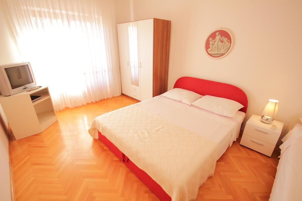 Villa Brajkovic Vodice Rum bild